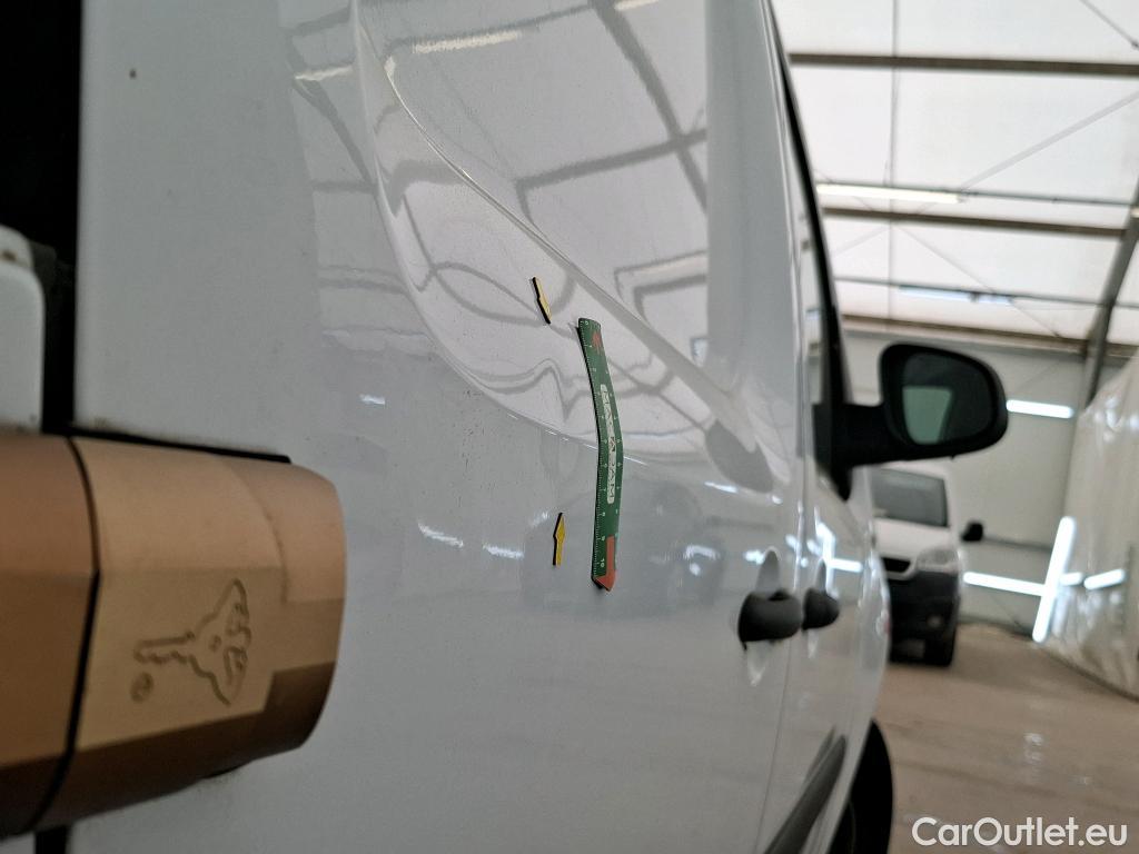  Renault  Kangoo  Express Maxi Extra (Série Spéciale) 1.5 dCi 90CV BVM5 E6 #25