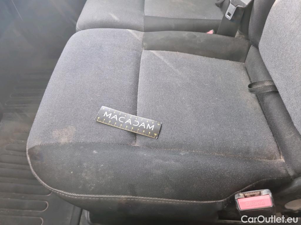  Renault  Master RENAULT  VU 4p Fourgon CA GCf Trac F3500 L2H2 dCi 130 Euro6 #57