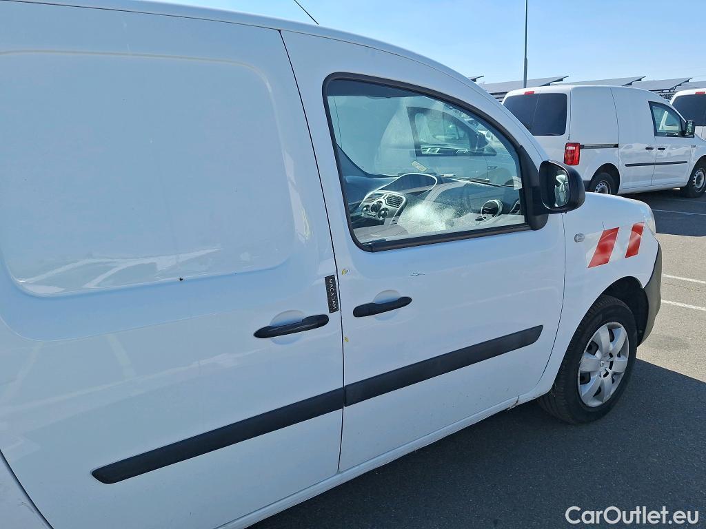  Renault  Kangoo  Express Maxi Extra (Série Spéciale) 1.5 dCi 110CV BVM6 E6 #21