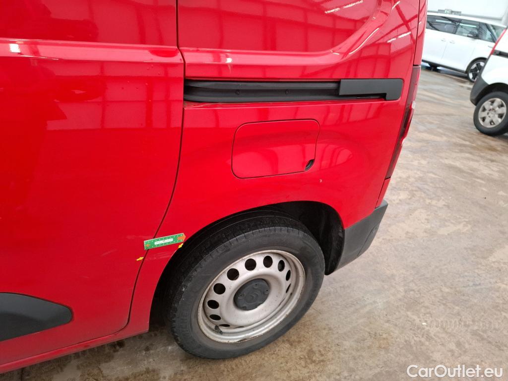  Citroen  Berlingo CITROEN  / 2018 / 4P / Fourgonnette M 650kg BlueHDi 130 S&S EAT8 Driver #7
