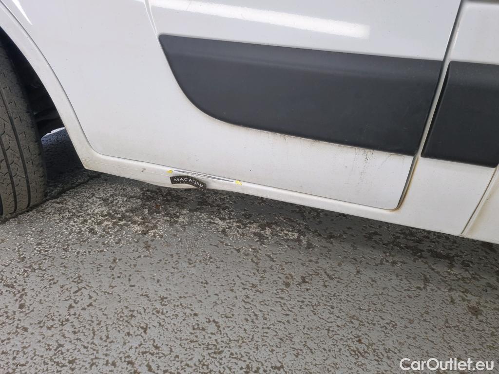  Renault  Master RENAULT  VU 4p Fourgon FG GCf Trac F3300 L2H2 dCi 110 Euro6 #28
