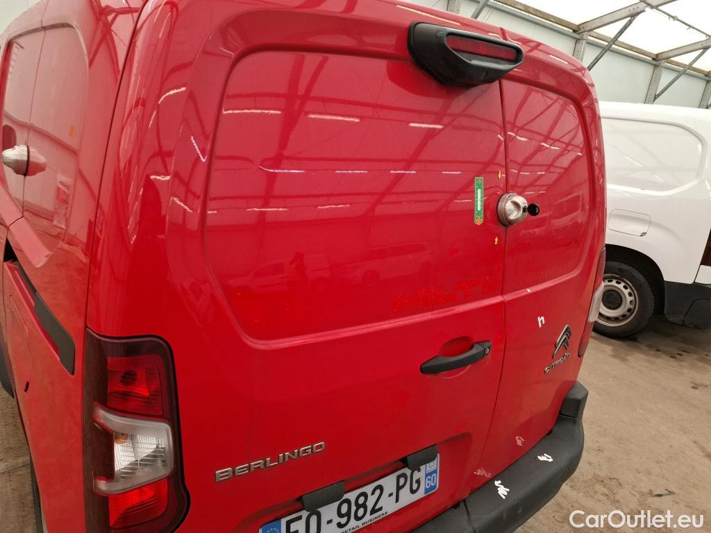  Citroen  Berlingo CITROEN  / 2018 / 4P / Fourgonnette M 650kg BlueHDi 130 S&S EAT8 Driver #3
