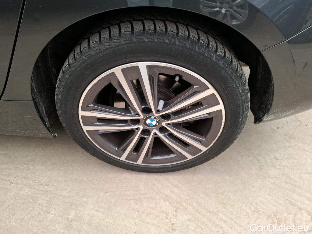  Bmw  Serie 1 BMW Série 1 / 2019 / 5P / Berline 1.5 118I DKG7 Business Design #23