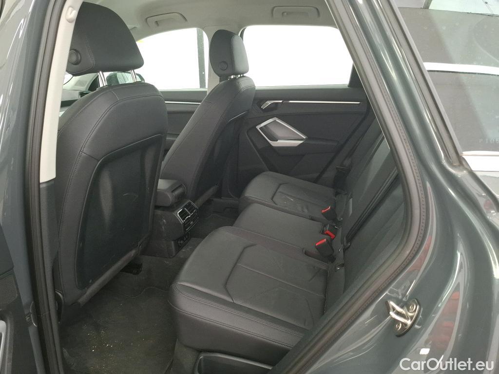  Audi  Q3  45 TFSI e Business Line 1.4 TFSI 245CV BVA6 E6d #4