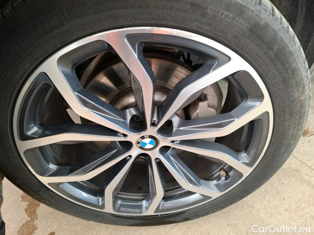  Bmw  X3 BMW  / 2017 / 5P / SUV xDrive30e 292ch xLine BVA8 #26