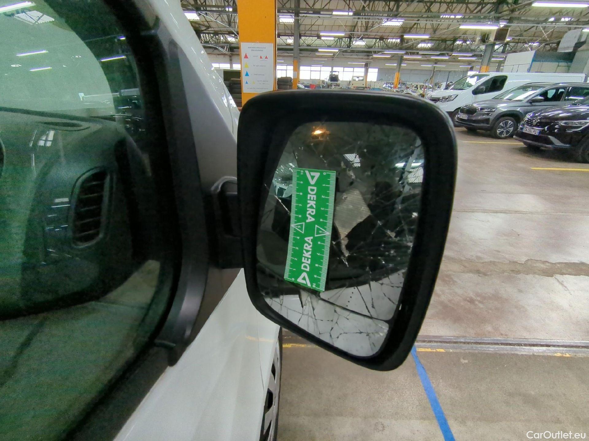  Renault  Trafic  Furgon Grand Confort L1H1 1000 1.6 dCi 120CV BVM6 E6 #41