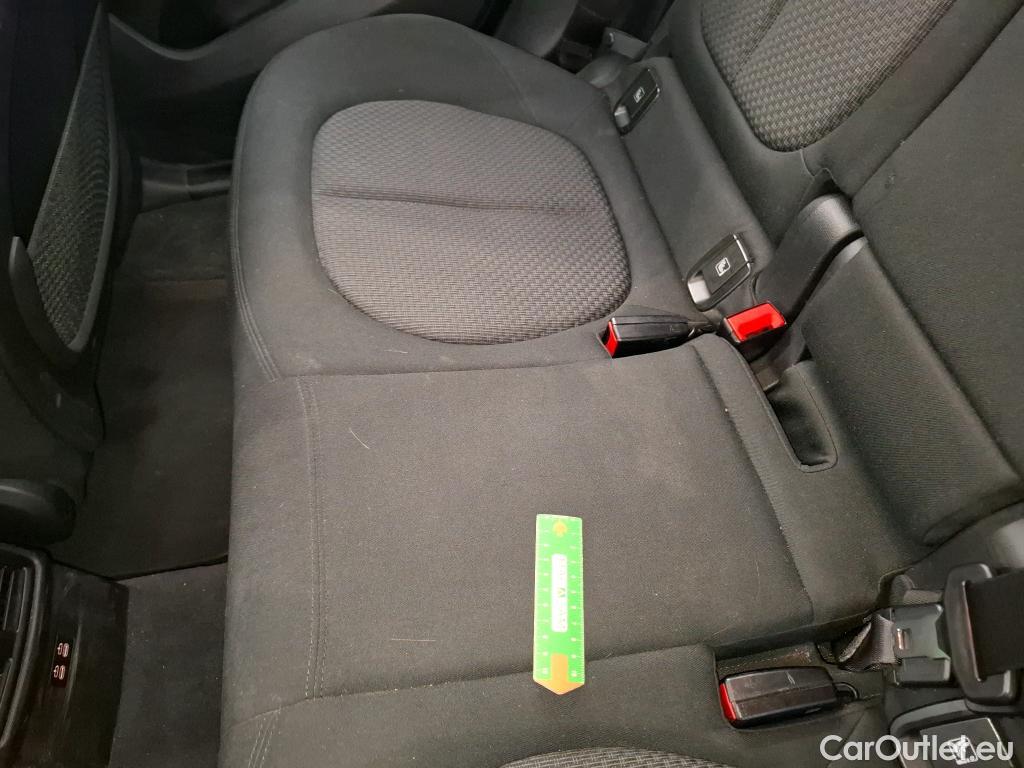  Bmw  X1 Série  sDrive18i Lounge 1.5 140CV BVA7 E6dT #14