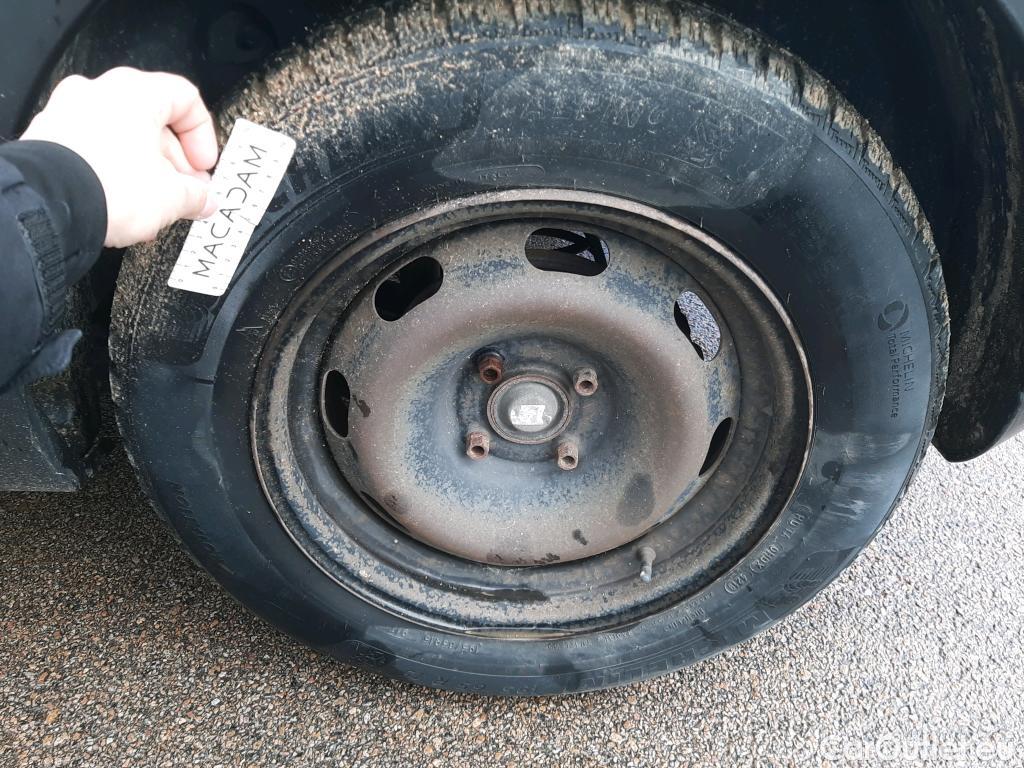  Citroen  C3  Feel 1.2 PureTech 110CV BVM6 E6dT #22
