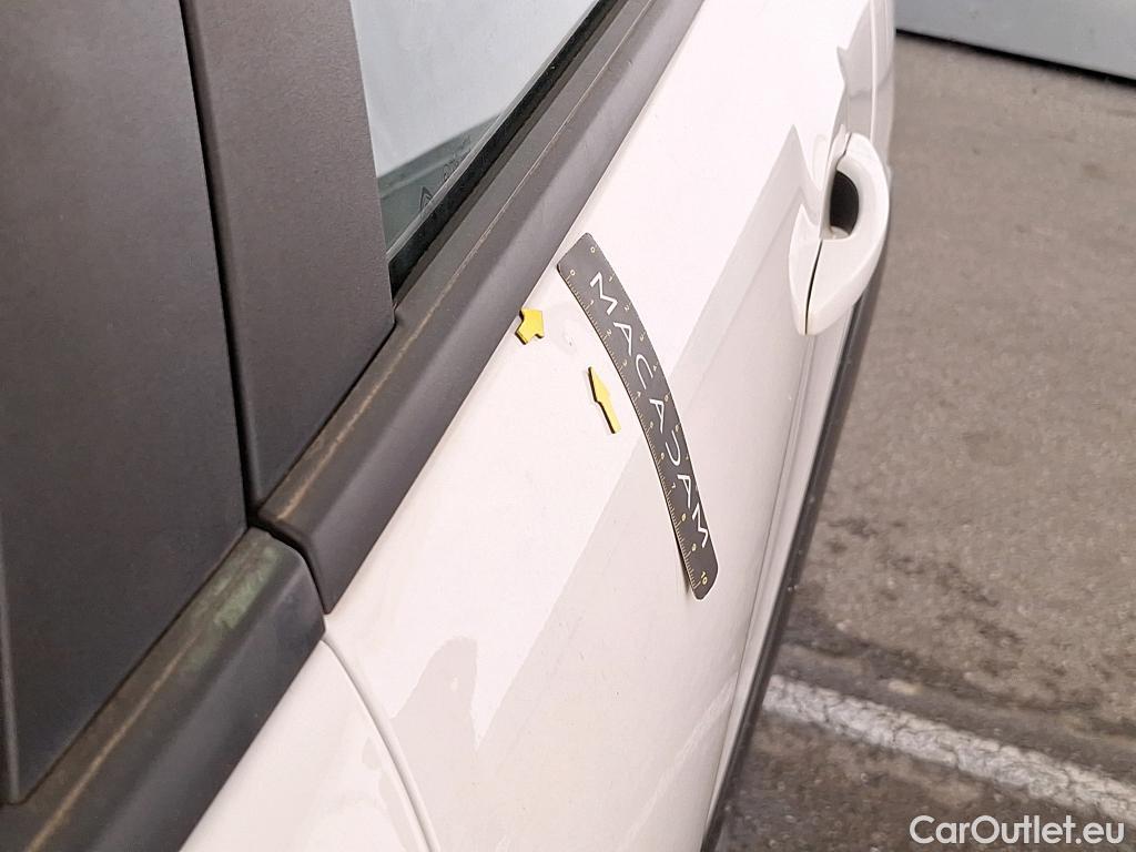  Citroen  C3  Shine Business 1.2 PureTech 110CV BVM6 E6d #39