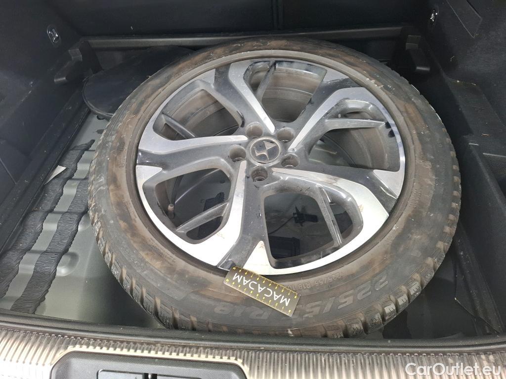  DS  DS7 7 Crossback Business 1.5 BlueHDi 130CV BVA8 E6d #15