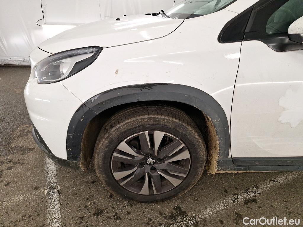  Peugeot  2008  Allure Business 1.2 PureTech 130CV BVM6 E6dT #17