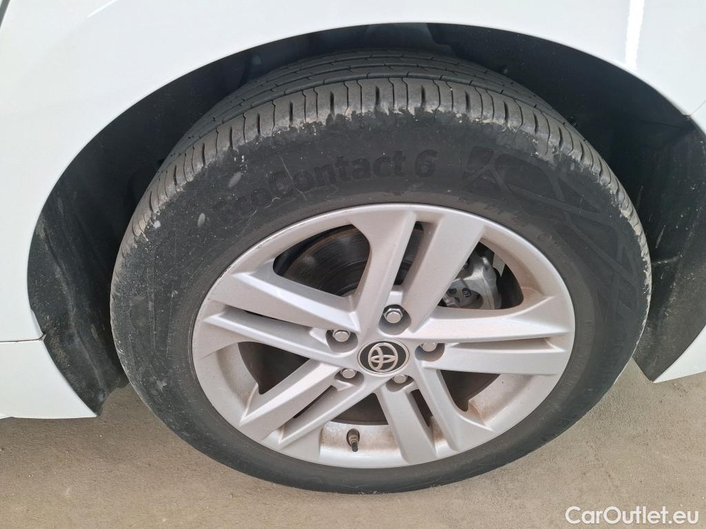  Toyota  Corolla TOYOTA  / 2018 / 5P / Berline Hybride 122h Dynamic Business Stage Acad #42