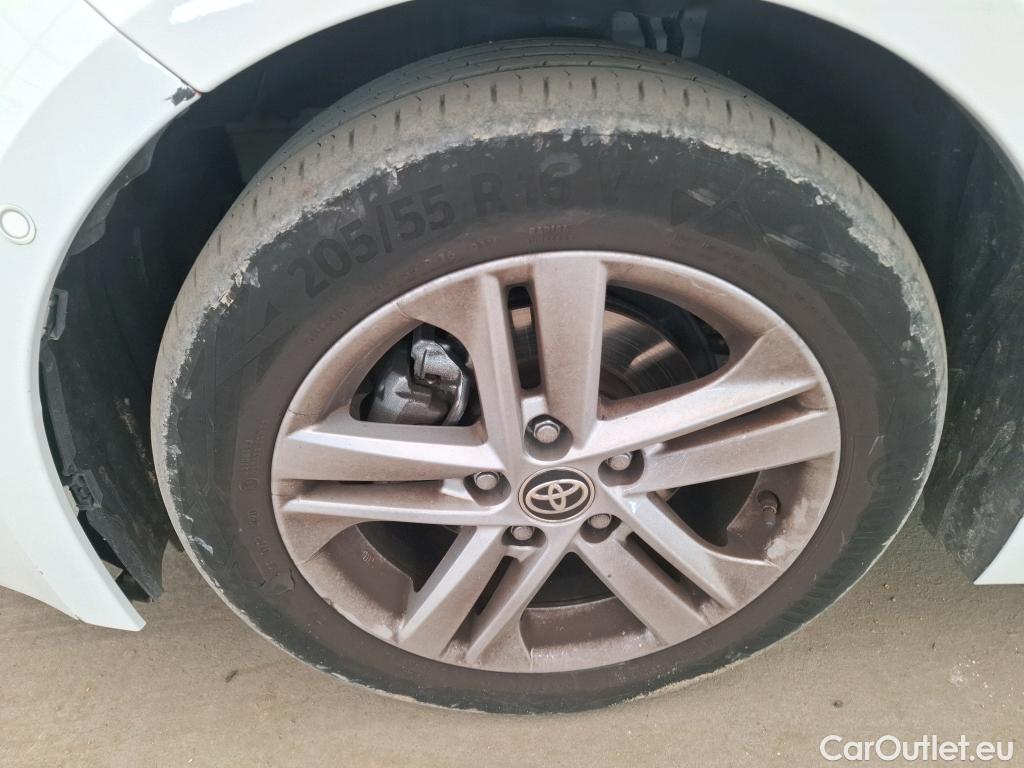  Toyota  Corolla TOYOTA  / 2018 / 5P / Berline Hybride 122h Dynamic Business Stage Acad #37