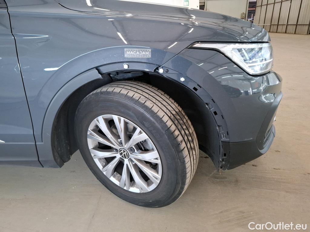  Volkswagen  Tiguan  Life Plus 1.5 TSI 150CV BVA7 E6d #3