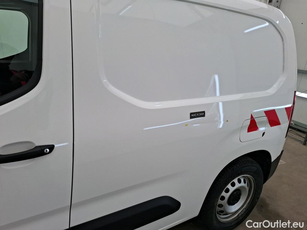  Citroen  Berlingo  Fourgon Worker M 1000 1.5 BlueHDi 130CV BVA8 E6dT #1