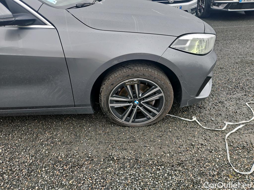  Bmw  Serie 1 BMW Série 1 / 2019 / 5P / Berline 116i DKG7 Business Design #1