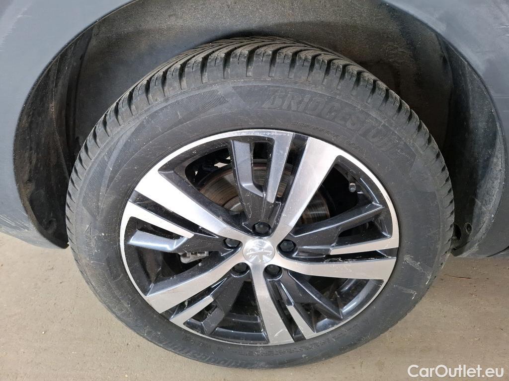  Peugeot  5008  GT Line 1.5 HDi 130CV BVA8 E6dT #33