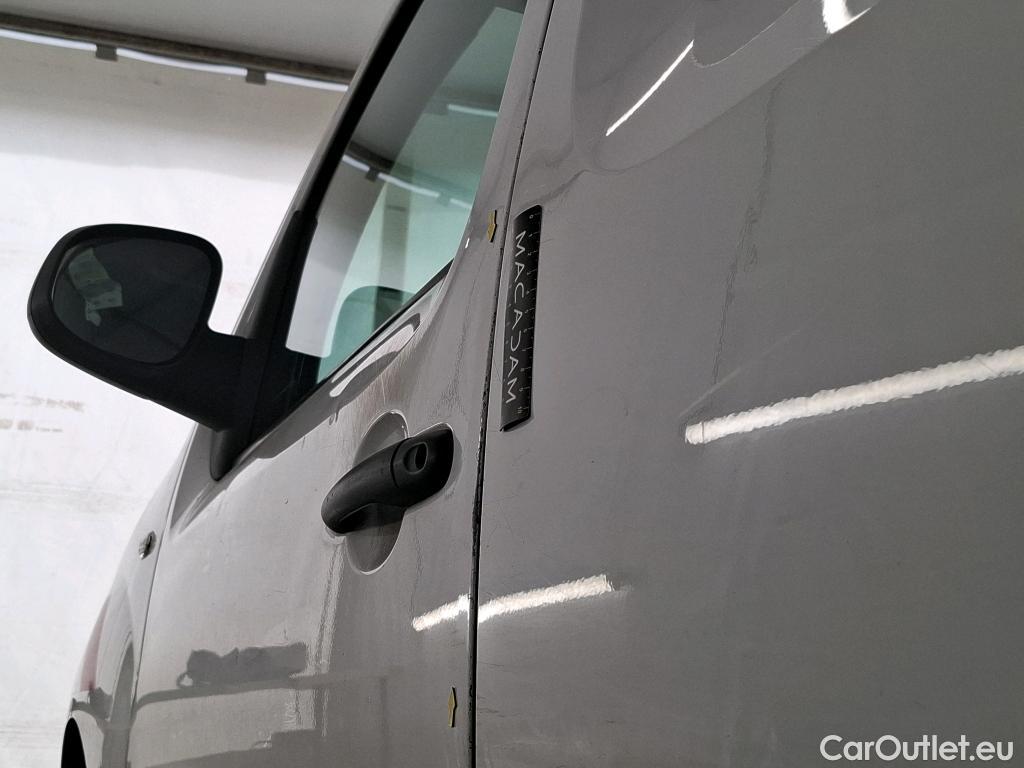  Renault  Kangoo  Express Maxi Extra (Série Spéciale) 1.5 dCi 90CV BVM5 E6 #28