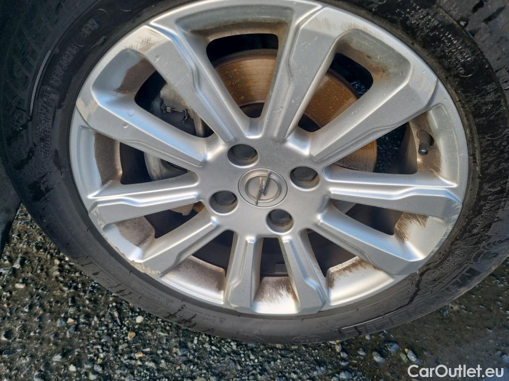 Opel  Crossland  X Elegance 1.2 Turbo 110CV BVM6 E6d #2