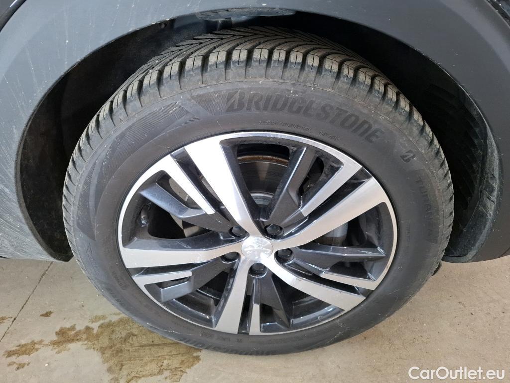  Peugeot  5008  GT Line 1.5 HDi 130CV BVA8 E6dT #52