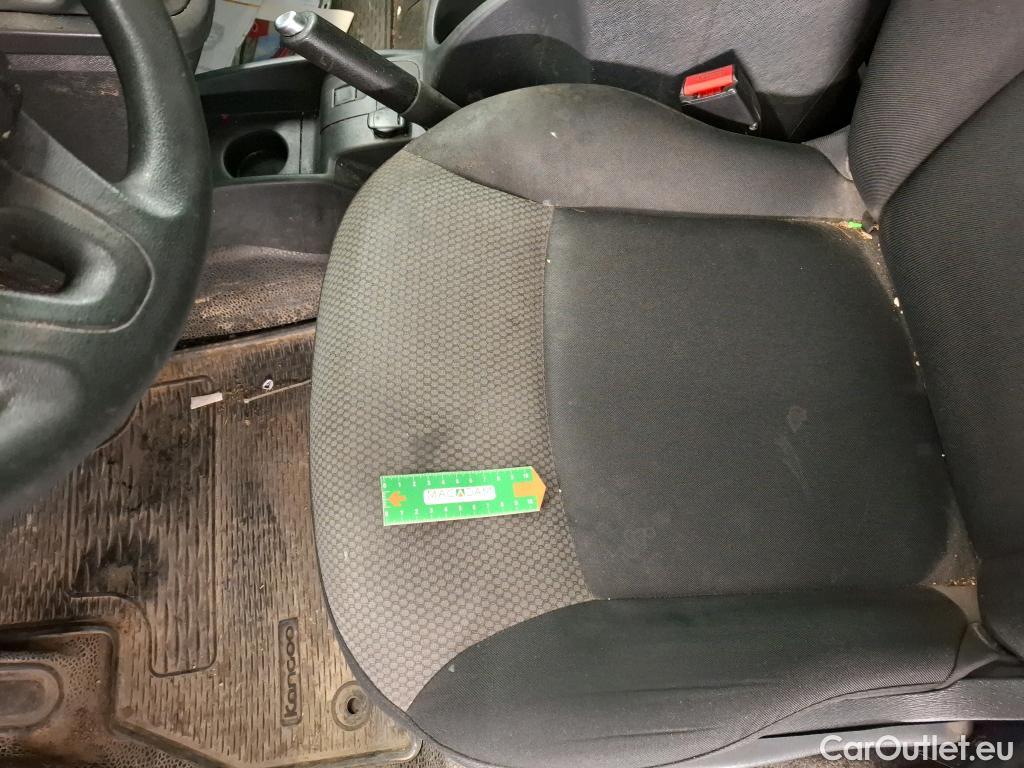  Renault  Kangoo  Express Maxi Extra (Série Spéciale) 1.5 dCi 90CV BVM5 E6 #61