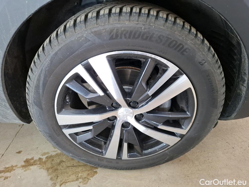  Peugeot  5008  GT Line 1.5 HDi 130CV BVA8 E6dT #53