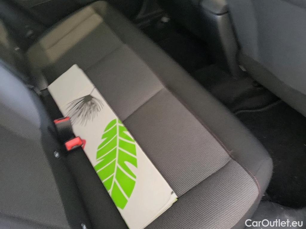  Citroen  C4 Cactus  Shine 1.2 PureTech 80CV MT5 E6 #6