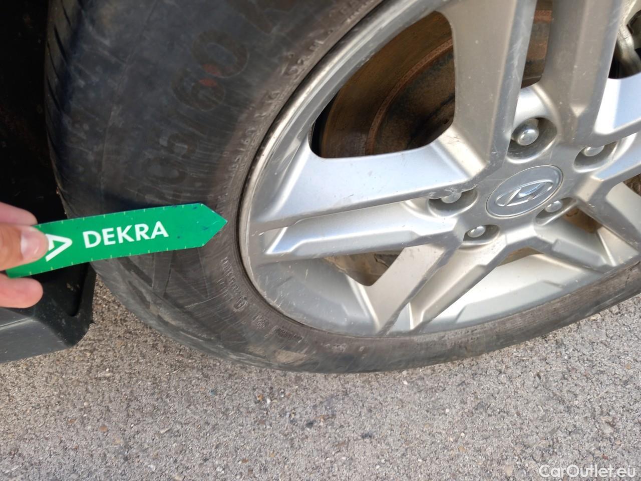  Hyundai  Konna Kona Maxx 2WD 1.0 T-GDI 120CV MT6 E6d #24