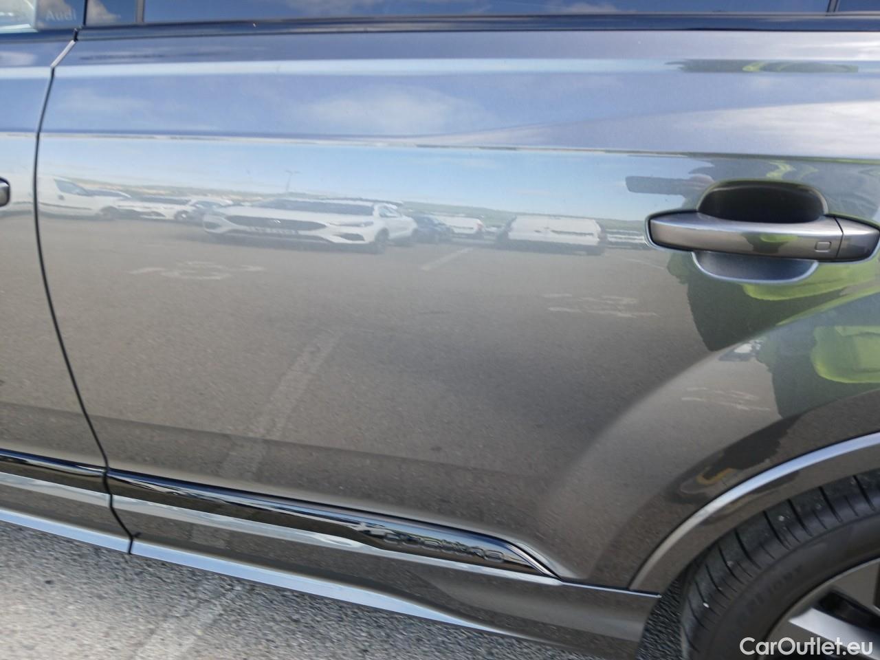 Audi  Q7  45 TDI quattro Black line Black Edition 3.0 TDI 230CV AT8 6E #7