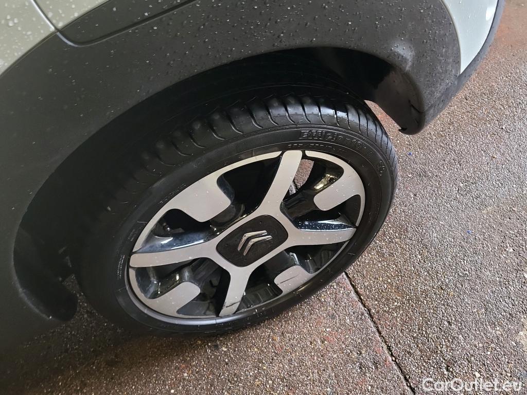  Citroen  C4 Cactus  Shine 1.2 PureTech 80CV MT5 E6 #1