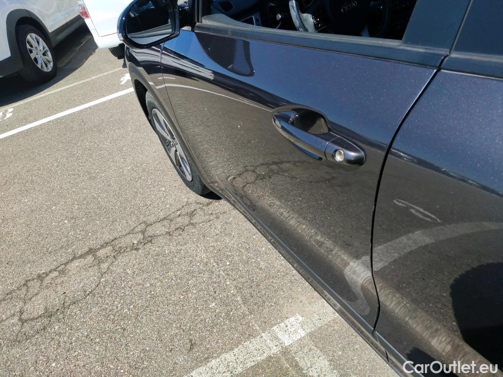  KIA  Niro  Drive 1.6 105CV AT6 E6dT #5