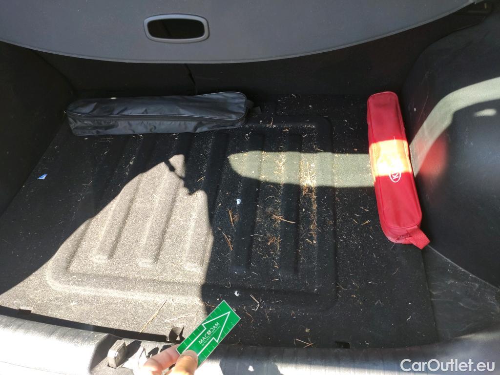  KIA  Niro  Drive 1.6 105CV AT6 E6dT #24