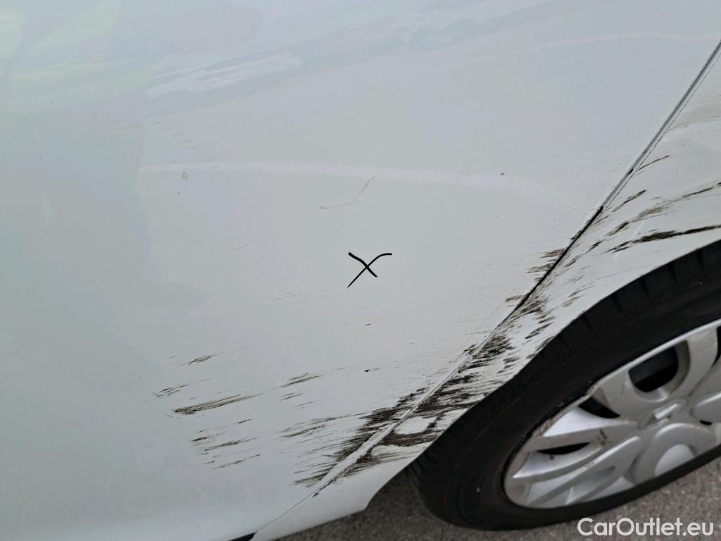  Renault  Clio  IV Business 1.5 dCi 90CV MT5 E6 #8