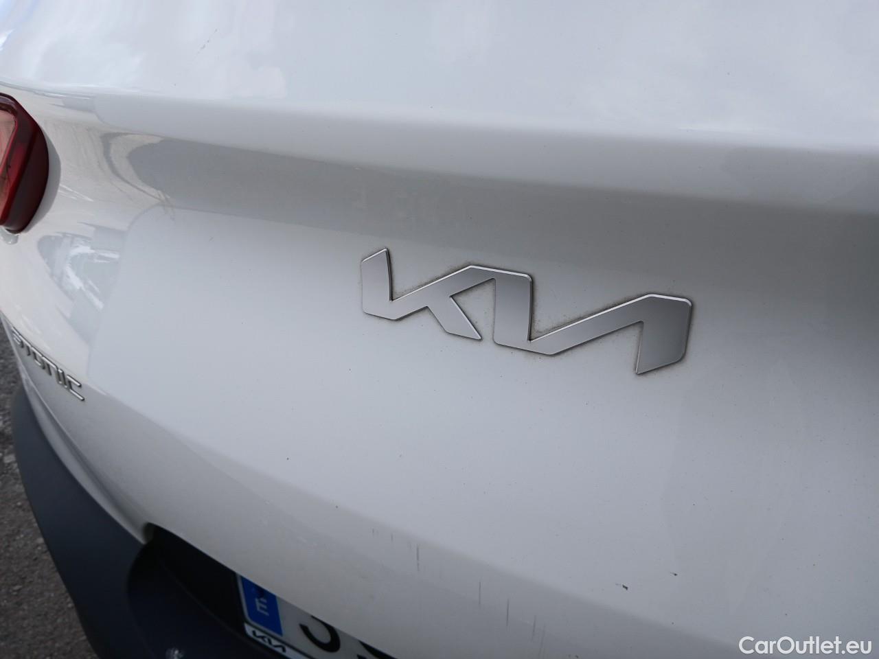  KIA  STONIC  Concept 1.2 85CV MT5 E6d #26