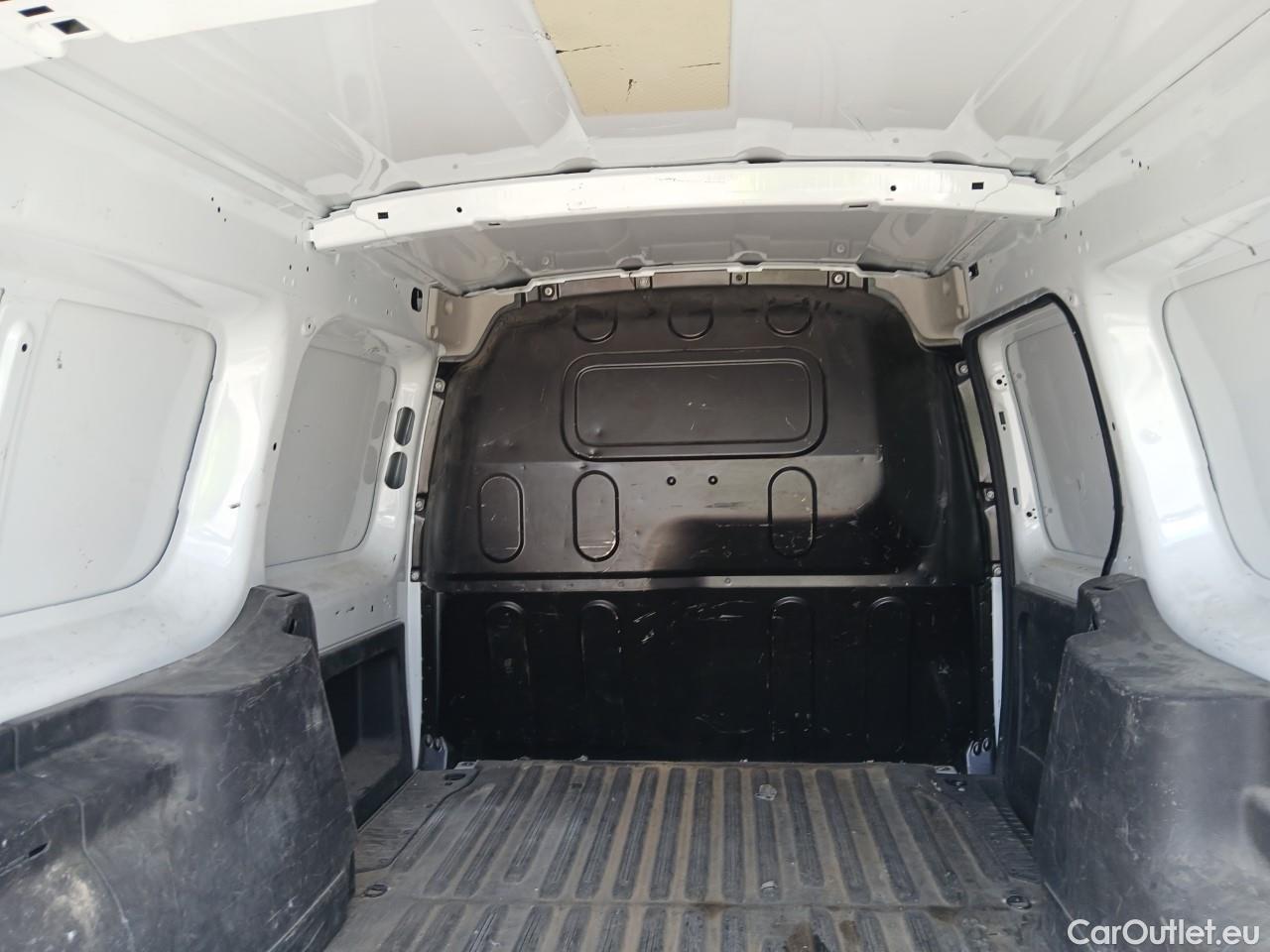  Nissan  NV200 NISSAN NV250 / 2019 / 4P / furgón 2pl 1.5dCi 70 kW (95 CV) L2H1 COMFORT #47
