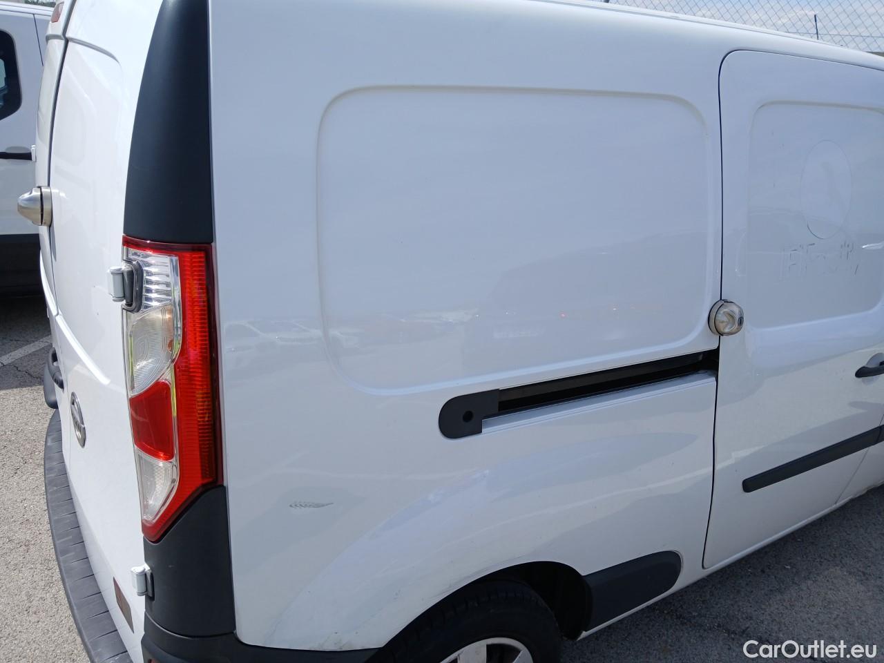  Nissan  NV200 NISSAN NV250 / 2019 / 4P / furgón 2pl 1.5dCi 70 kW (95 CV) L2H1 COMFORT #26
