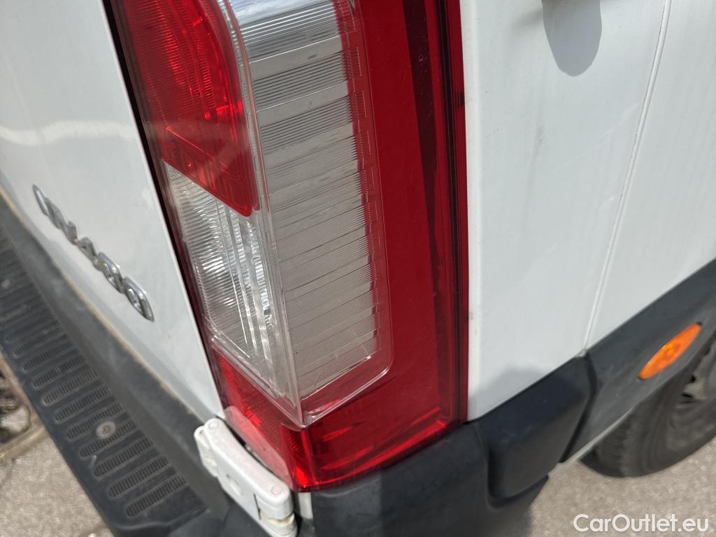  Nissan  NV400 NISSAN  / 2011 / 4P / furgón L3H2 3,5T 2.3dCi 132kW FWD Comfort #33