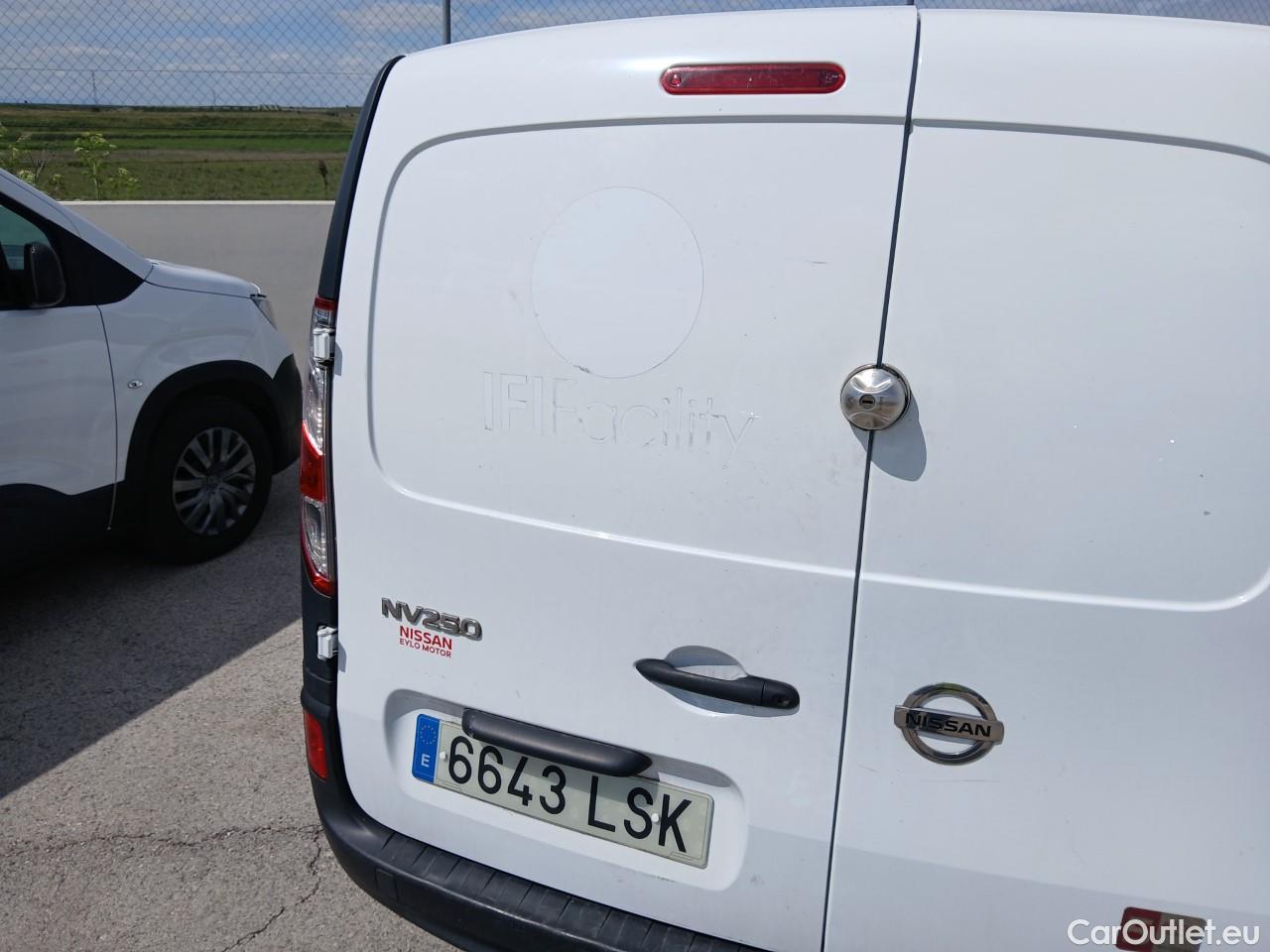  Nissan  NV200 NISSAN NV250 / 2019 / 4P / furgón 2pl 1.5dCi 70 kW (95 CV) L2H1 COMFORT #23