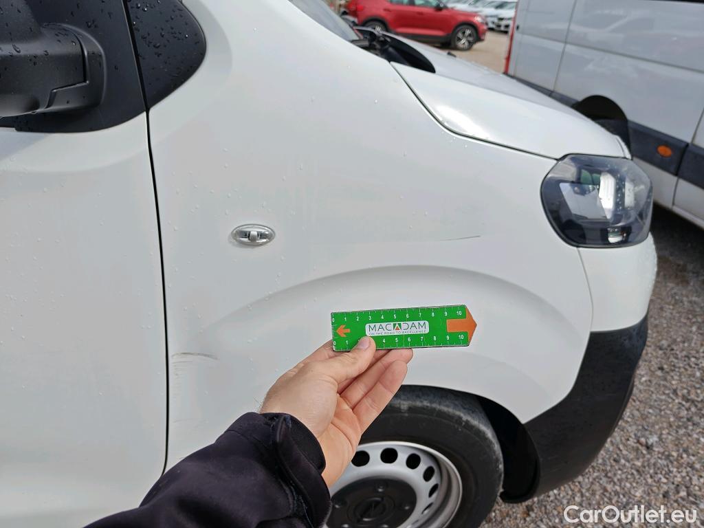  Opel  Vivaro OPEL  / 2019 / 4P / furgón 1.5 Diésel 88kW (120CV) M Std Select #22