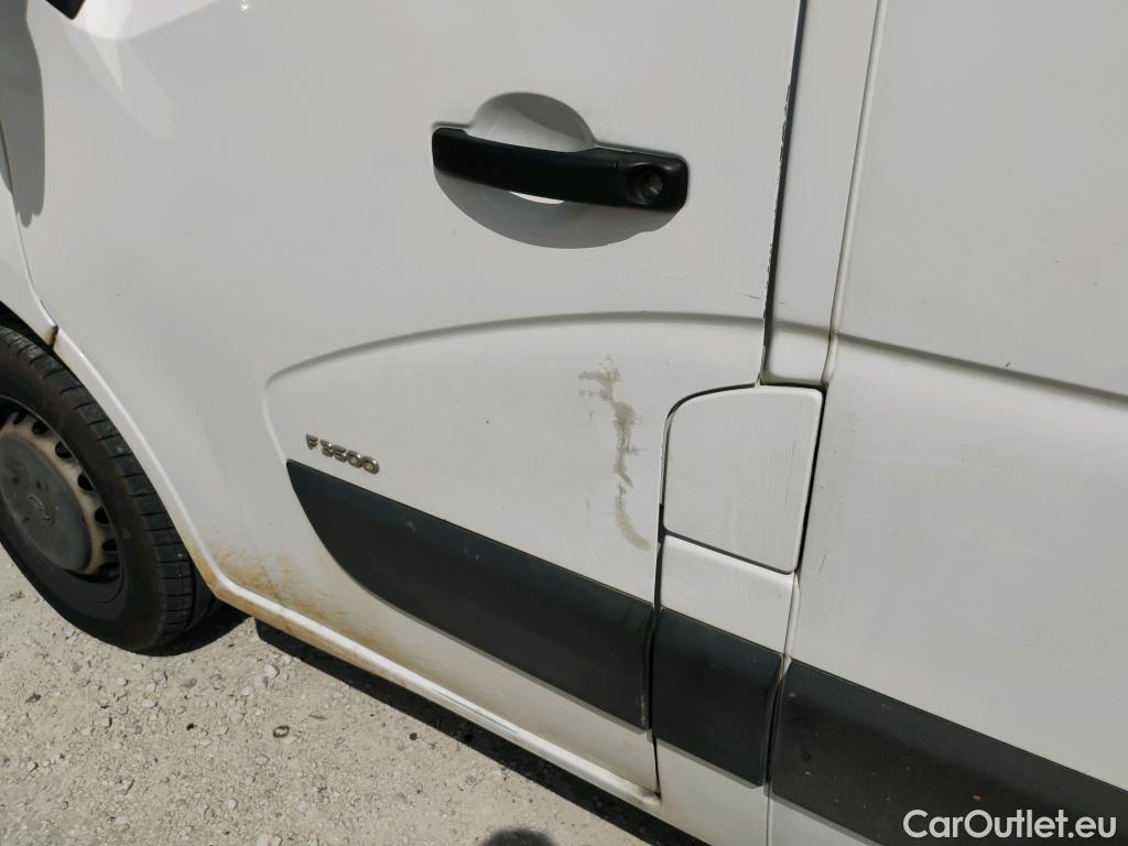  Opel  Movano  B Furgón/Combi Fg. L2H2 3 5t turbo 130CV MT6 E6 #9