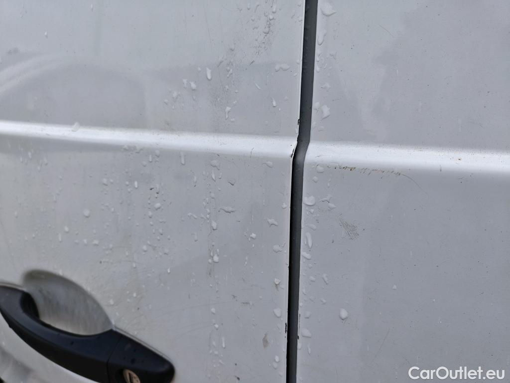  Opel  Vivaro OPEL  / 2019 / 4P / furgón 1.5 Diésel 88kW (120CV) M Std Select #32