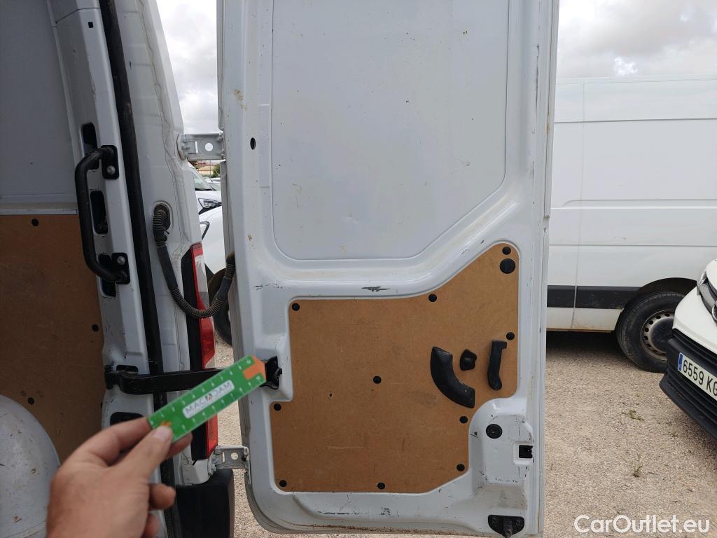  Renault  Master  III Furgón L2H2 HKa 3 5t 2.3 dCi 135CV MT6 E6dT #16