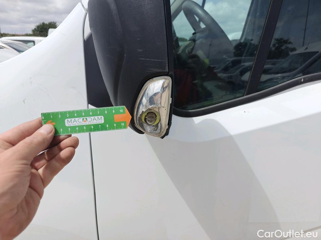  Renault  Master  III Furgón L2H2 HKa 3 5t 2.3 dCi 135CV MT6 E6dT #26