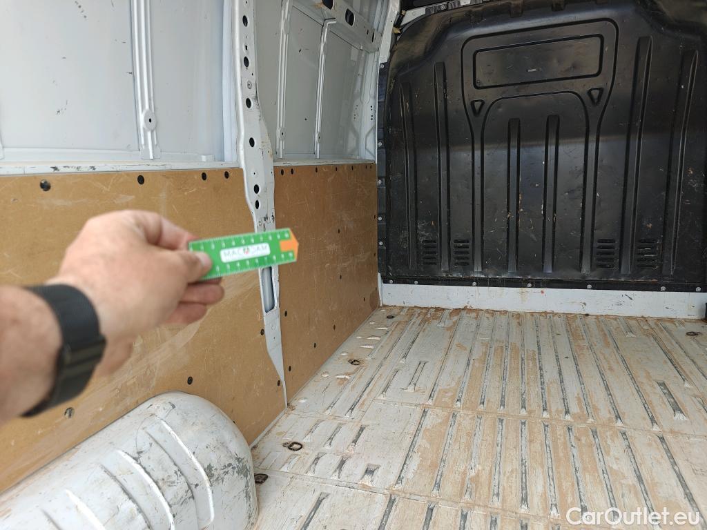  Renault  Master  III Furgón L2H2 HKa 3 5t 2.3 dCi 135CV MT6 E6dT #39