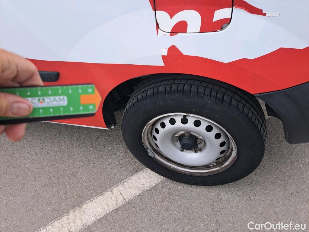  Renault  Kangoo  II Furgón Professional 1.5 dCi 90CV MT5 E6 #52