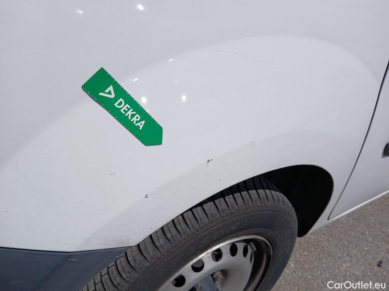  Renault  Kangoo  II Furgón Professional 1.5 dCi 95CV MT6 E6dT #63