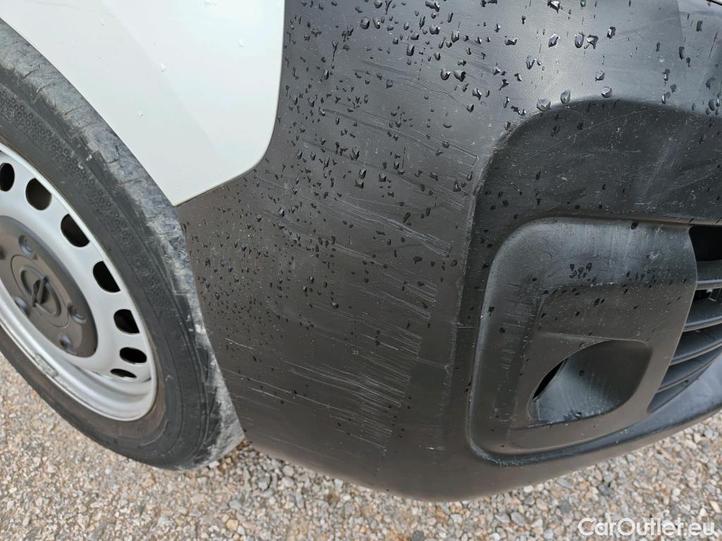  Opel  Vivaro OPEL  / 2019 / 4P / furgón 1.5 Diésel 88kW (120CV) M Std Select #66