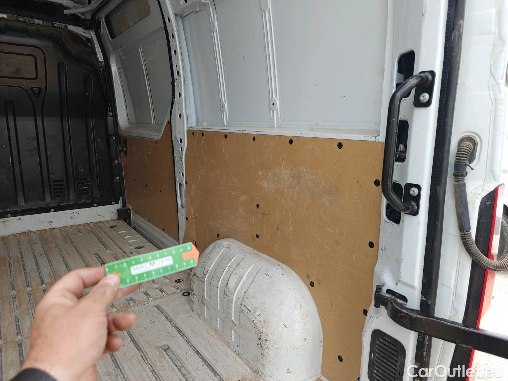  Renault  Master  III Furgón L2H2 HKa 3 5t 2.3 dCi 135CV MT6 E6dT #15