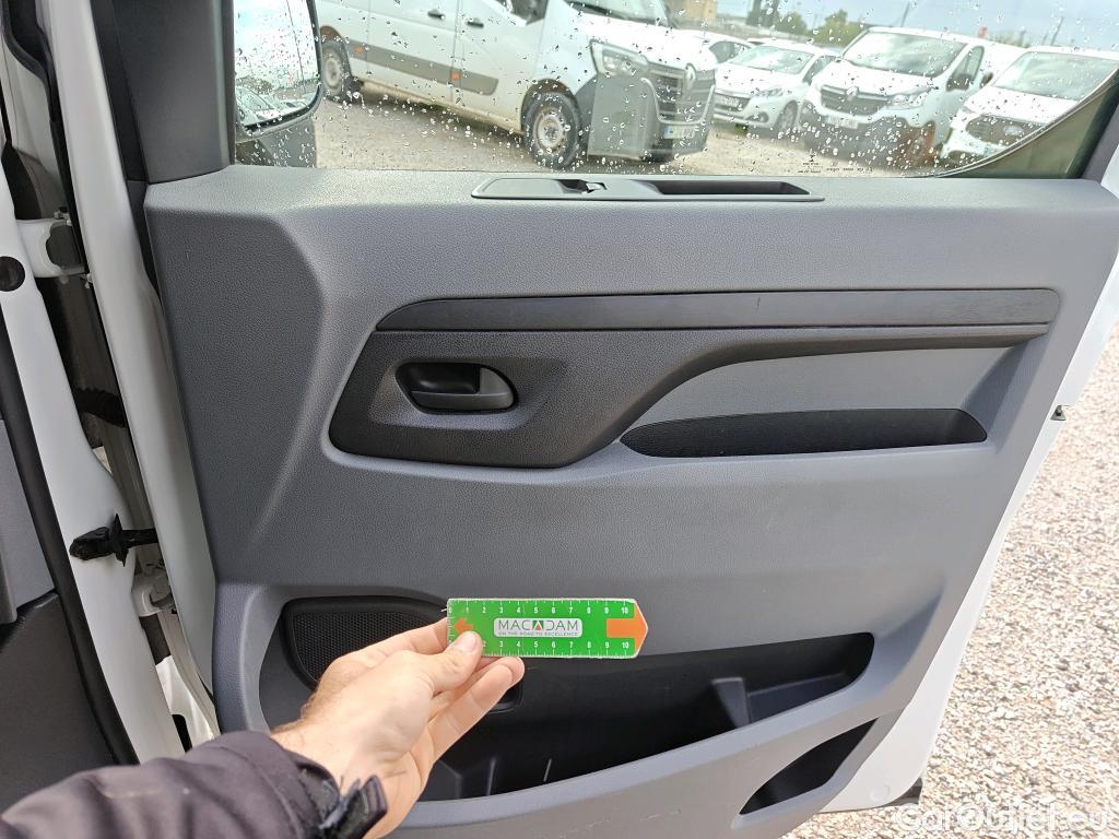  Opel  Vivaro OPEL  / 2019 / 4P / furgón 1.5 Diésel 88kW (120CV) M Std Select #73