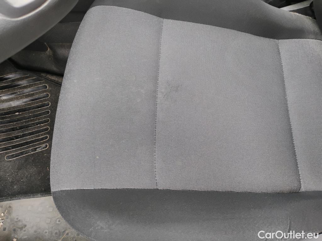  Volkswagen  Caddy  Profesional Furgón BMT 2.0 TDI 75CV MT5 E6 #38